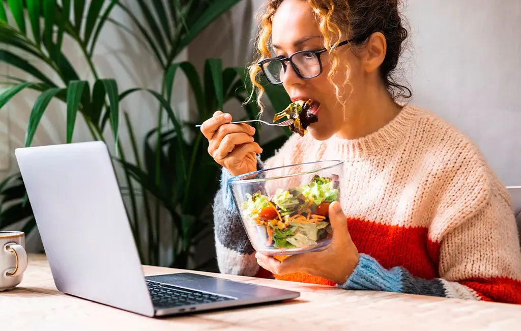 healthy eating meal prep for busy people with fresh vegetables